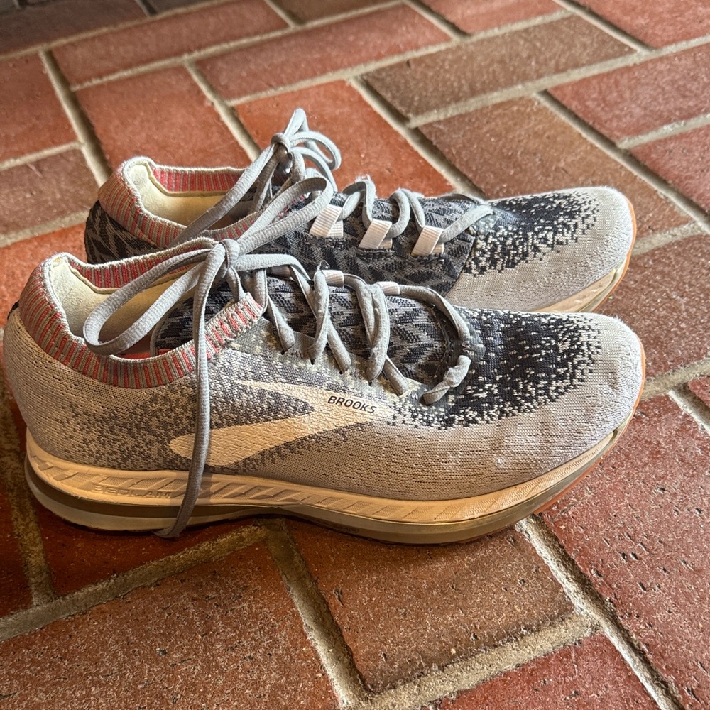 Brooks Bedlam Gray‎ Sneakers